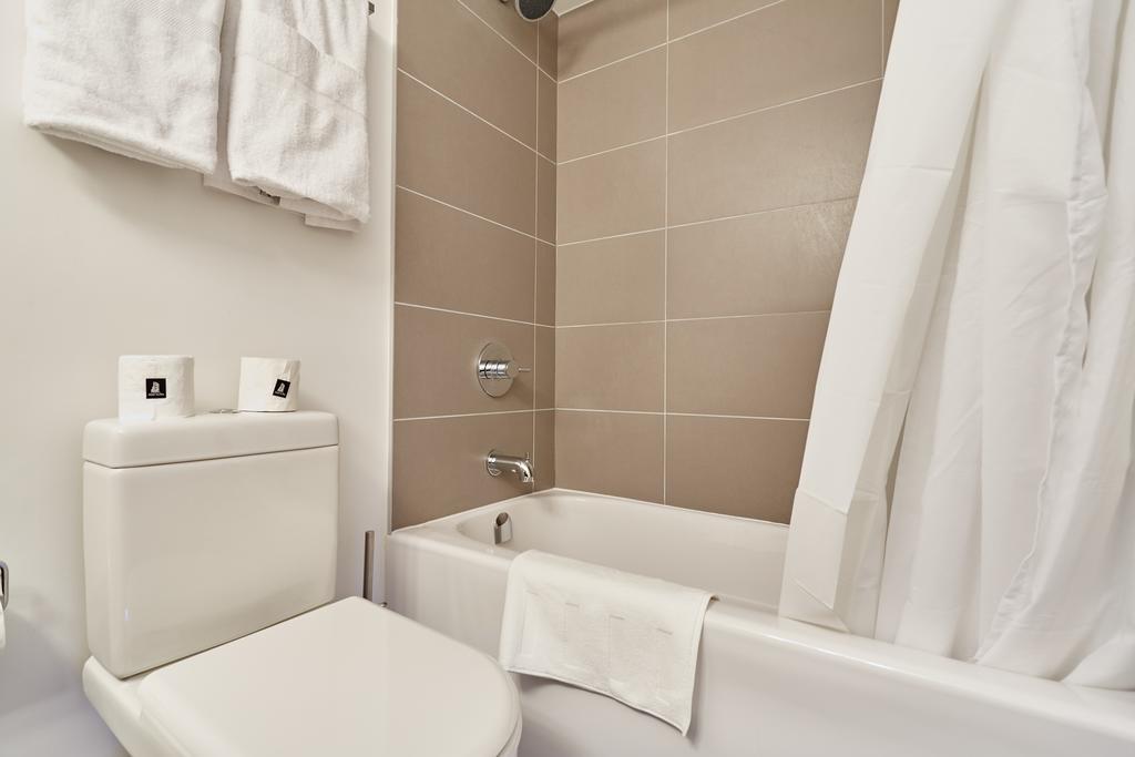 Atlas Suites - Yorkville Furnished Apartments 多伦多 客房 照片