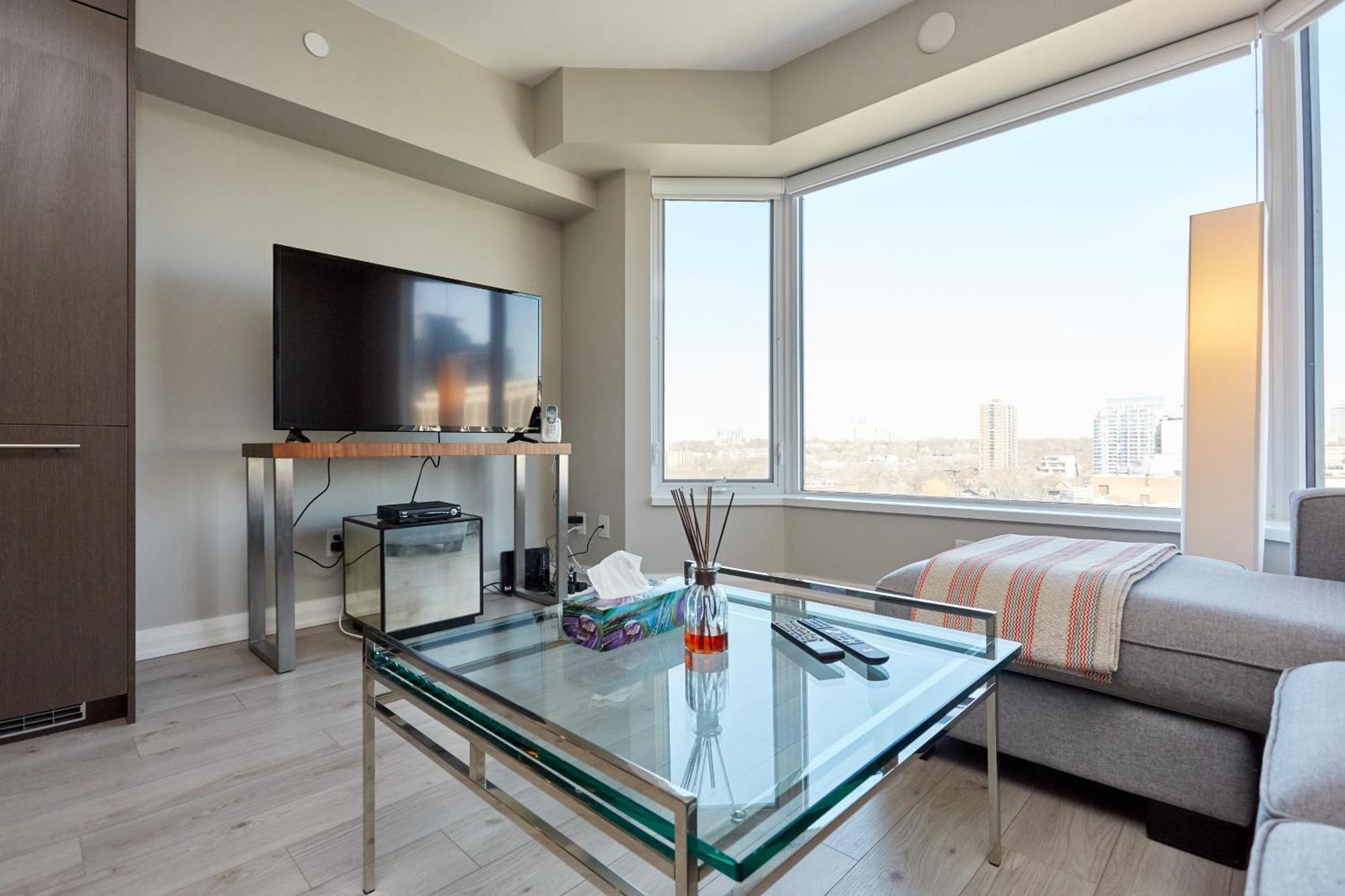 Atlas Suites - Yorkville Furnished Apartments 多伦多 外观 照片