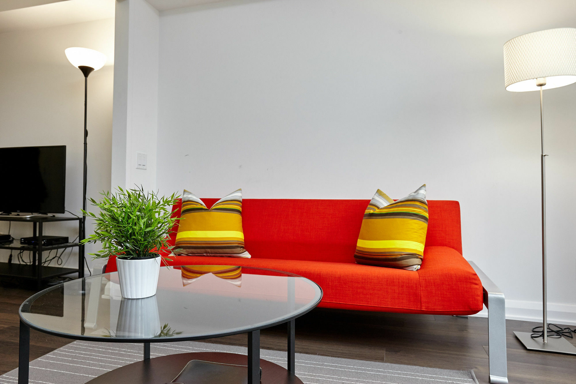 Atlas Suites - Yorkville Furnished Apartments 多伦多 外观 照片