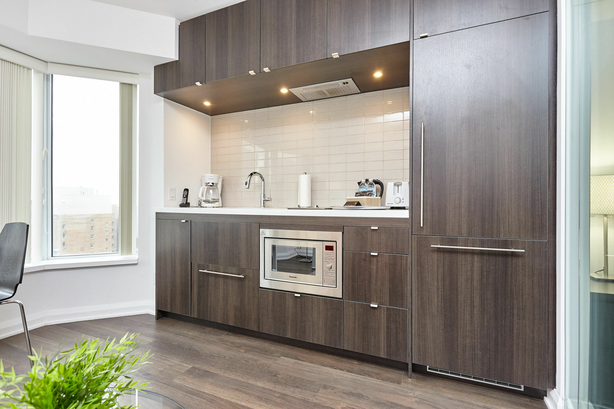 Atlas Suites - Yorkville Furnished Apartments 多伦多 外观 照片
